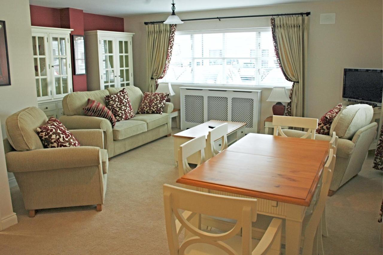 Moyvalley Hotel Self Catering Cottages Exteriér fotografie